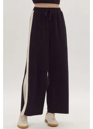 HW Wide Leg Pants in Black by Entro